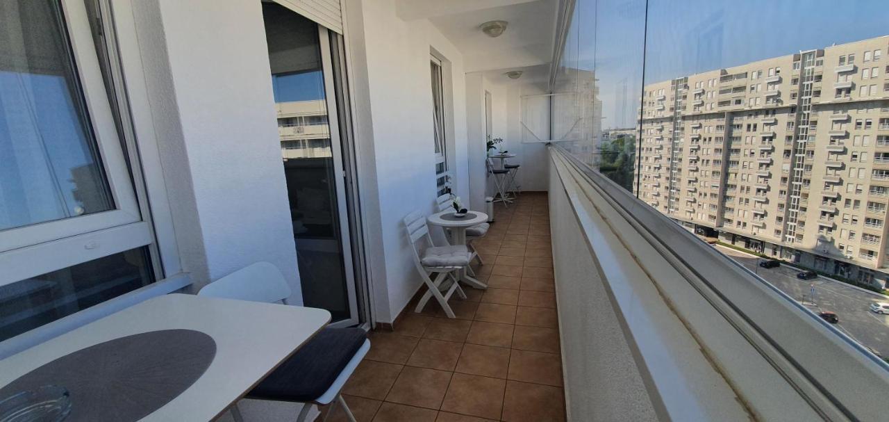 Royal Apartment Belvill Beograd Bagian luar foto