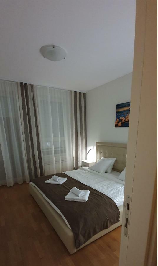 Royal Apartment Belvill Beograd Bagian luar foto
