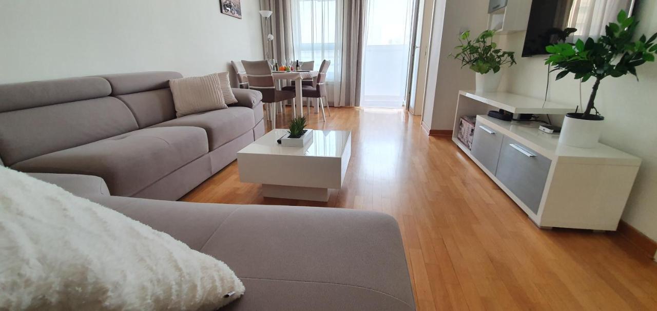 Royal Apartment Belvill Beograd Bagian luar foto